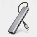 Estación de acoplamiento 9 en 2 marca Celebrat color gris de aluminio mostrando puertos USB 3.0, Ethernet, lector SD y conexión USB-C